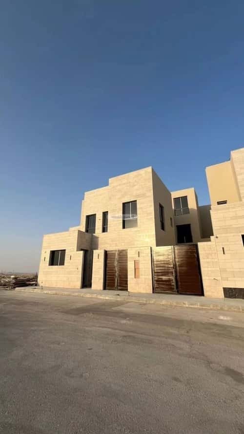 4 bedroom villa in Al Mahdiyyah 2