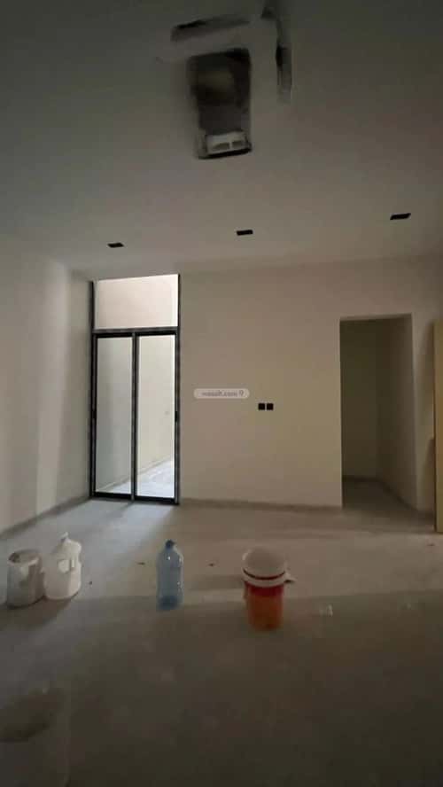 4 bedroom villa in Al Mahdiyyah 3
