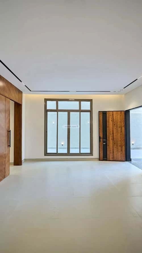 6 bedroom villa in Al Mahdiyyah 3