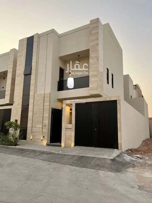 4 bedroom villa in Al Mahdiyyah 2