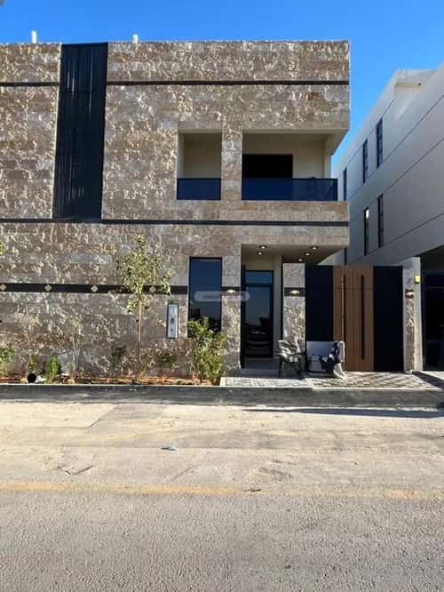 5 bedroom villa in Al Mahdiyyah 3