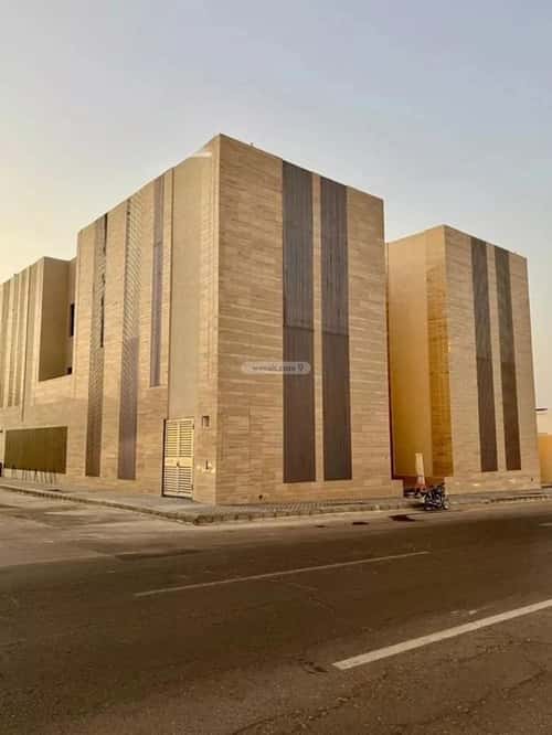 3 bedroom apartment in Al Mahdiyyah 4