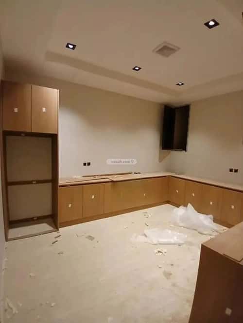 6 bedroom floor in Al Janadriyah 2