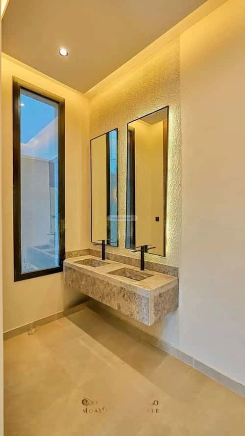 6 bedroom villa in Al Mahdiyyah 3