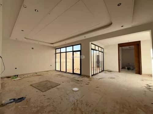 5 bedroom villa in Al Mahdiyyah 3