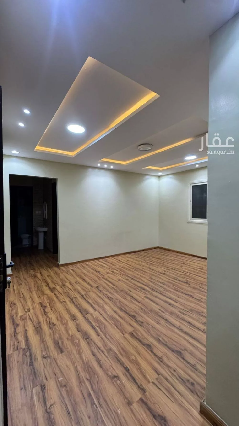 شقة 3 غرف في الرمال 5