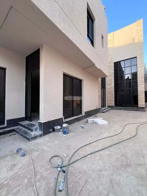 8 bedroom villa in Al Mahdiyyah 3
