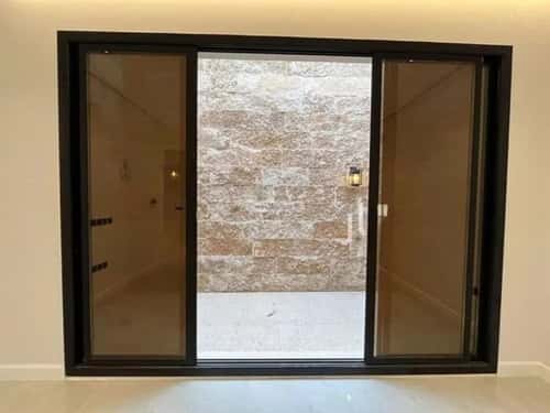 فيلا 7 غرف في المهدية 5