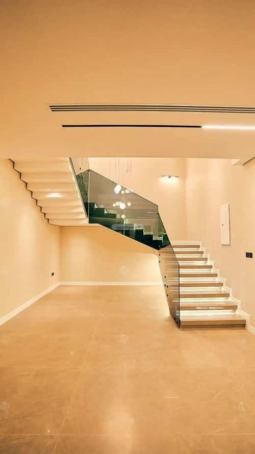 6 bedroom villa in Al Mahdiyyah 3