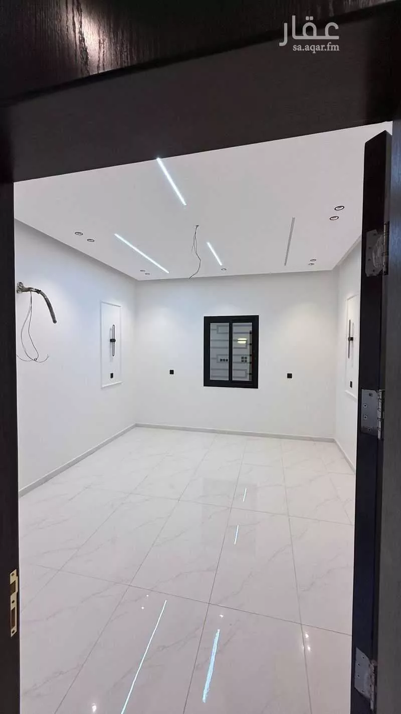5 bedroom villa in Al Salam 11