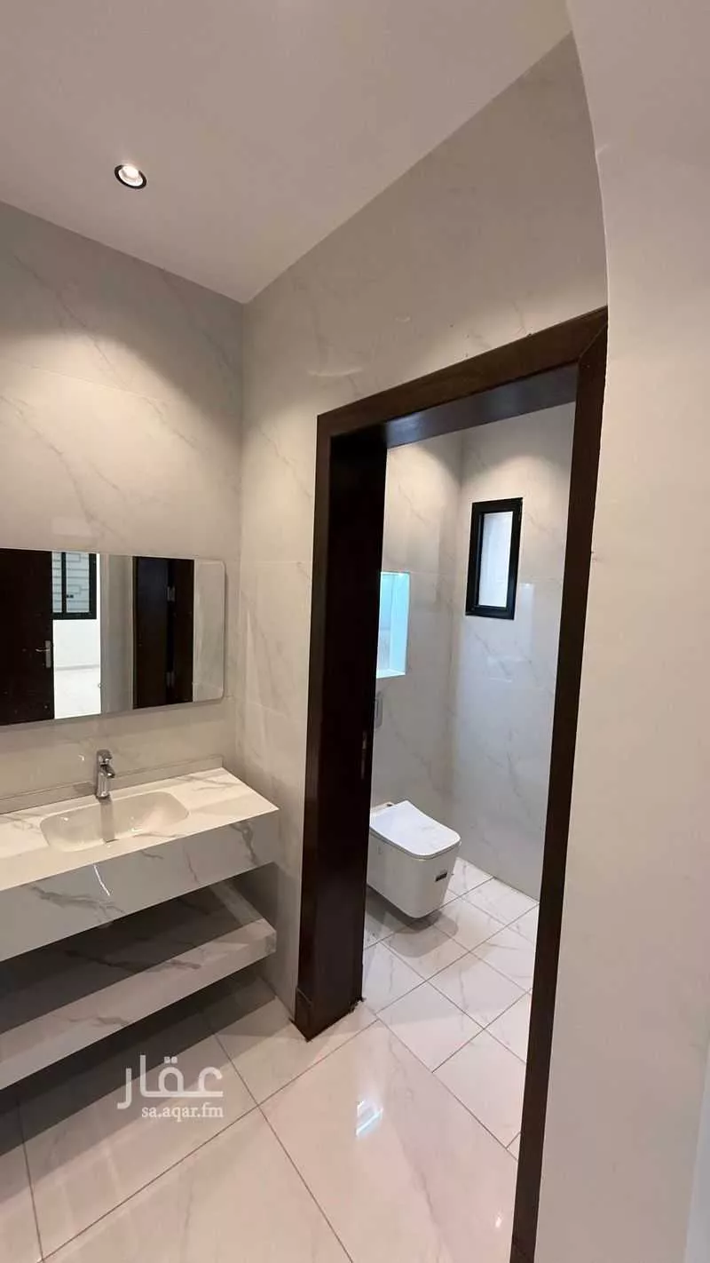 5 bedroom villa in Al Salam 14