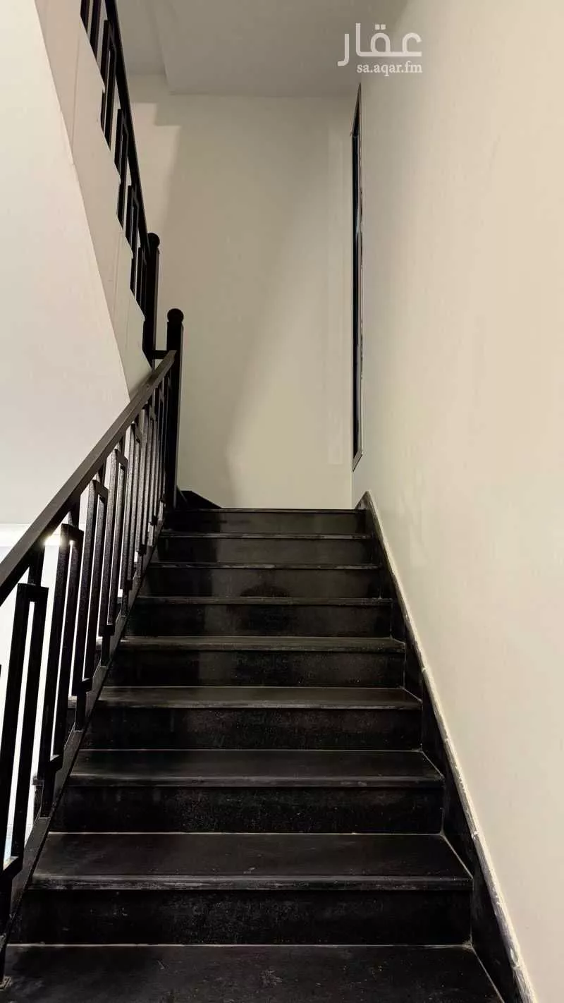 5 bedroom villa in Al Salam 25