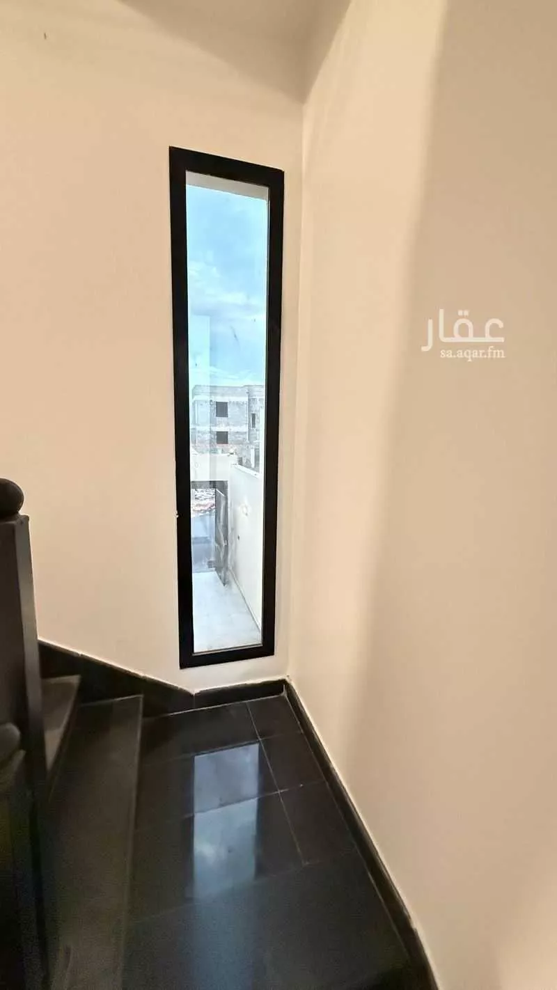 5 bedroom villa in Al Salam 27