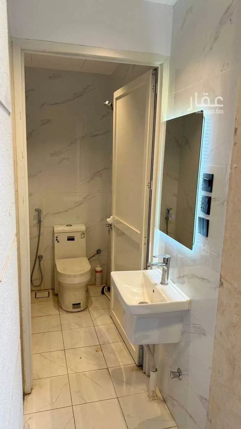 5 bedroom villa in Al Salam 7
