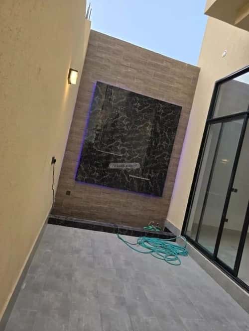 فيلا 8 غرف في النرجس 3