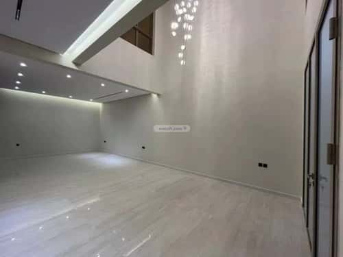 5 bedroom villa in Al Mahdiyyah 4