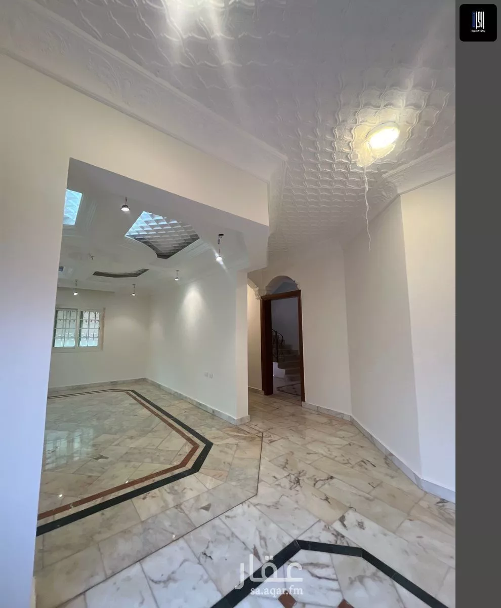 فيلا 12 غرف في البساتين 4