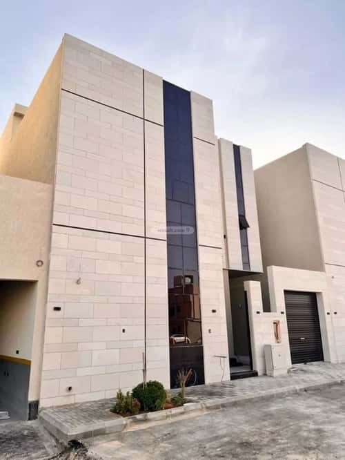 7 bedroom villa in Al Mahdiyyah 1