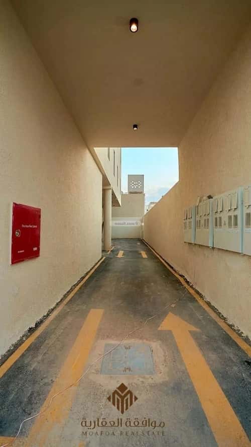 3 bedroom apartment in Al Mahdiyyah 4