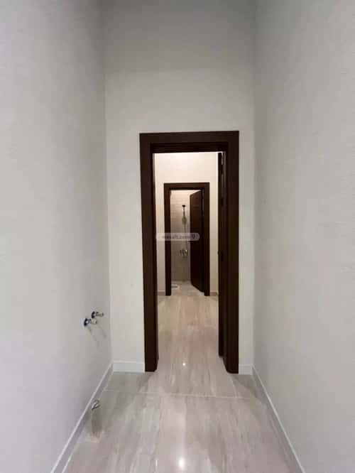 5 bedroom villa in Al Mahdiyyah 13