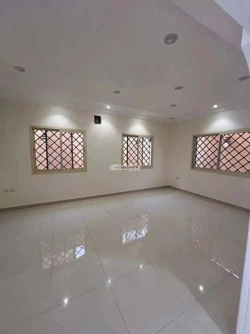 9 bedroom villa in Al Yasmin 2