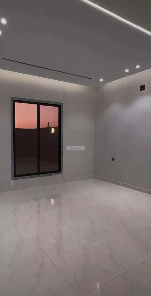 4 bedroom floor in Okaz 2