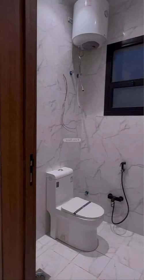 4 bedroom floor in Okaz 10
