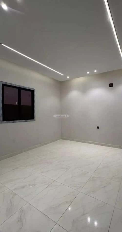 4 bedroom floor in Okaz 8