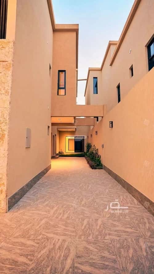 6 bedroom villa in Al Mahdiyyah 3