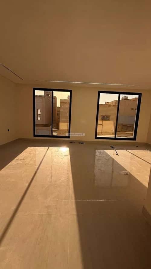 6 bedroom villa in Al Awali 2