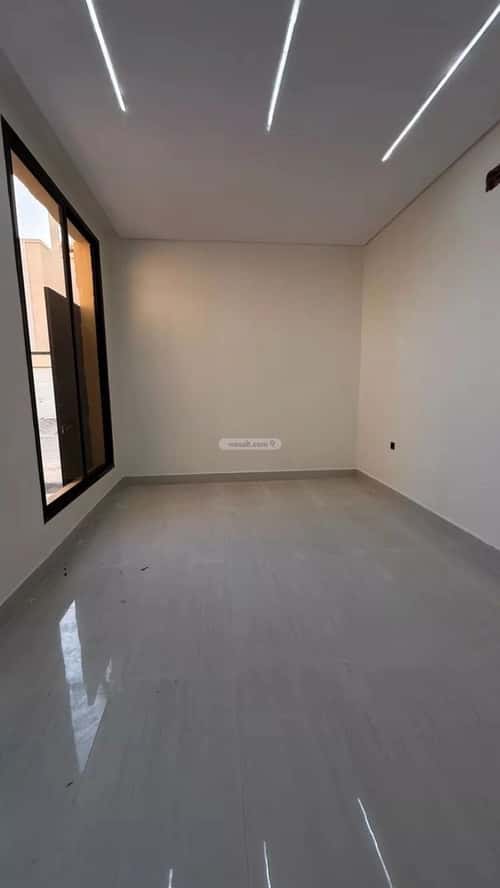 6 bedroom villa in Al Awali 15