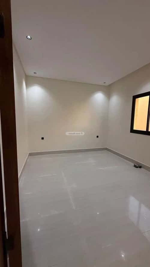 6 bedroom villa in Al Awali 2