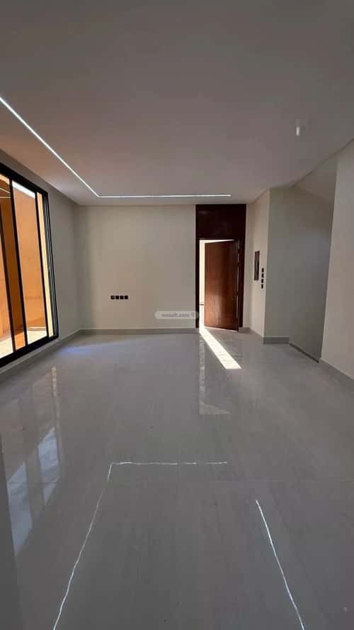 6 bedroom villa in Al Awali 3