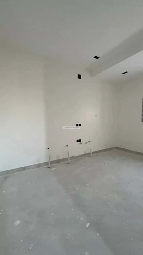 5 bedroom villa in Al Mahdiyyah 3