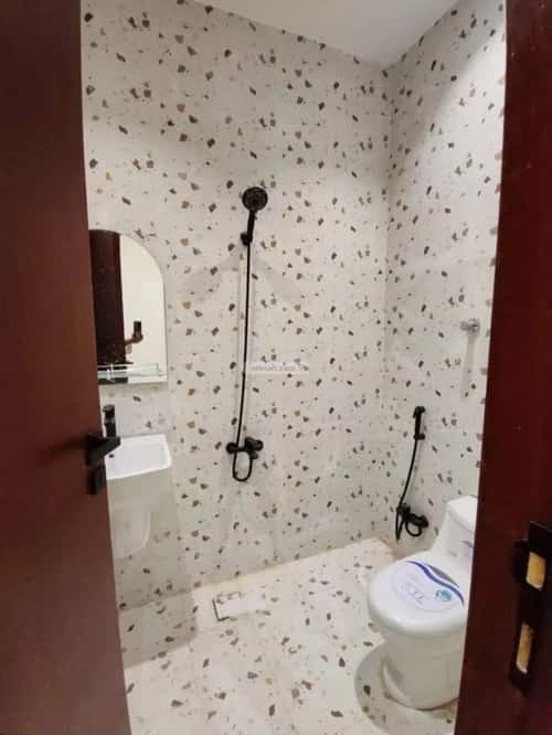 فيلا 5 غرف في طويق 1