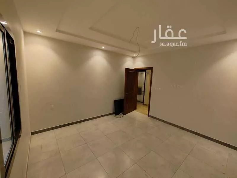 شقة 5 غرف في المروة 10