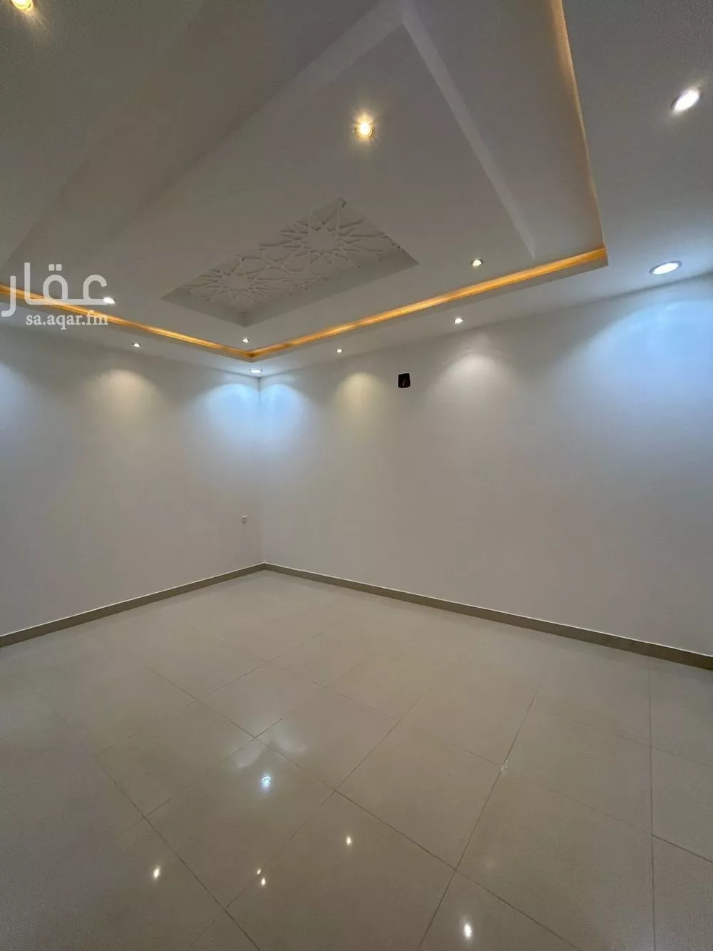 3 bedroom floor in Al Narjis 4