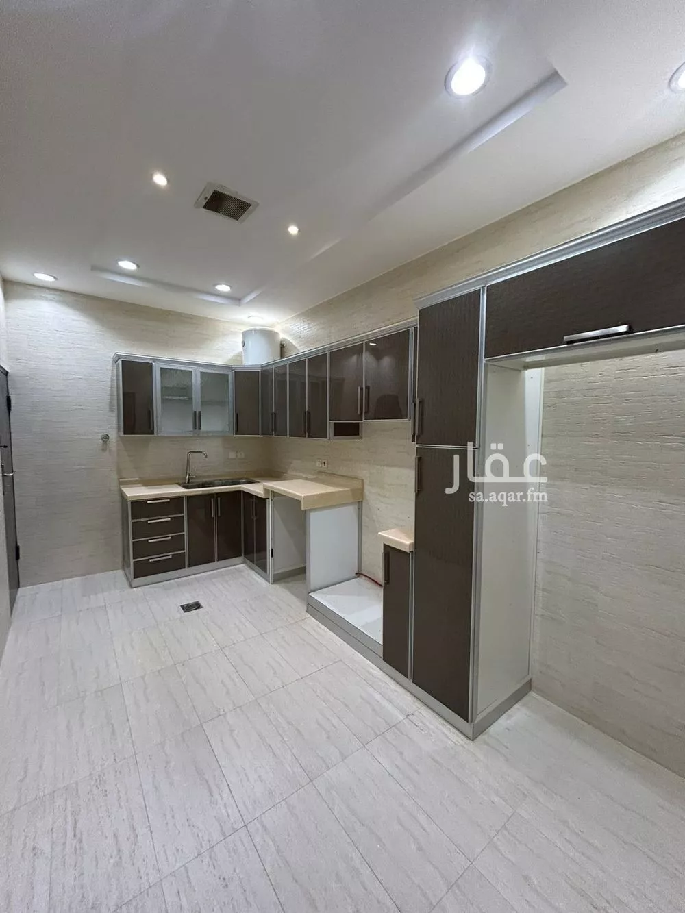 3 bedroom floor in Al Narjis 6