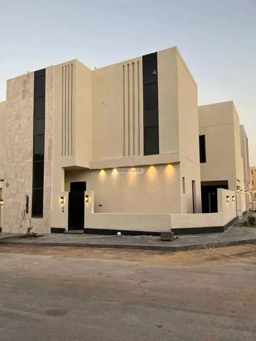 5 bedroom villa in Al Mahdiyyah 2