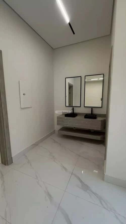 فيلا 7 غرف في طويق 14