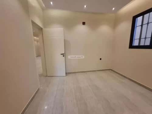 5 bedroom villa in Al Uraija Al Gharbi 9