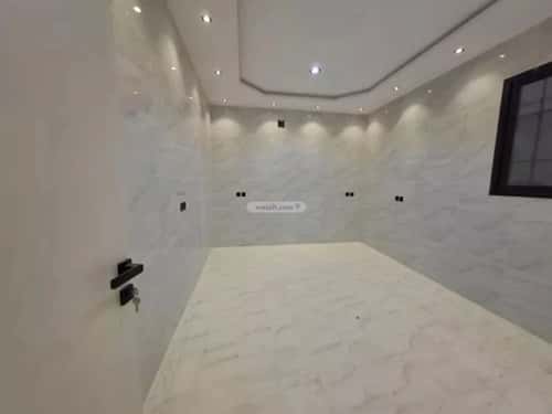 5 bedroom villa in Al Uraija Al Gharbi 10