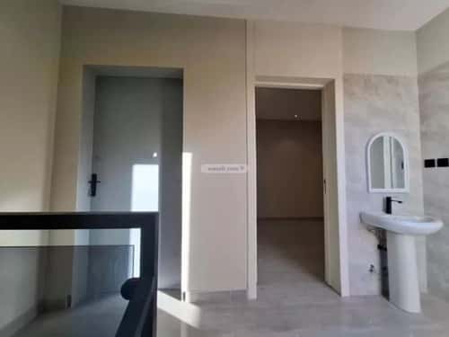 5 bedroom villa in Al Uraija Al Gharbi 5