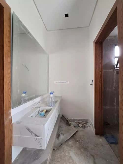 6 bedroom villa in Al Uraija Al Gharbi 2