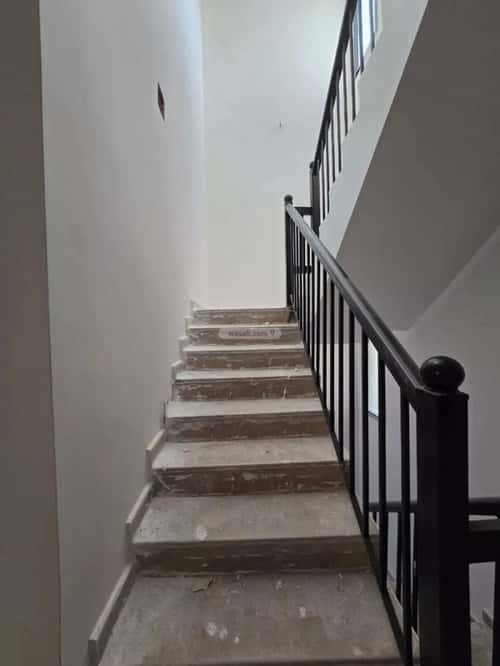6 bedroom villa in Al Uraija Al Gharbi 8