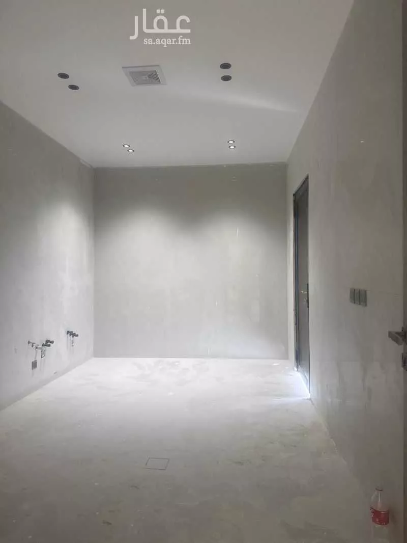 7 bedroom villa in Uhud, Eastern Province 7