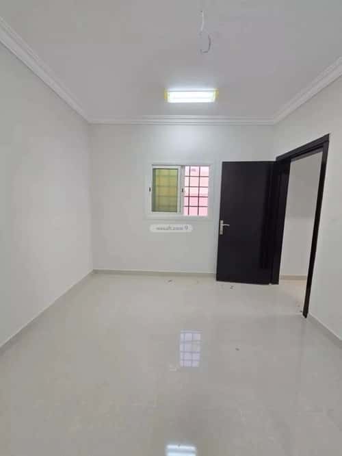 5 bedroom villa in Dhahrat Laban 4