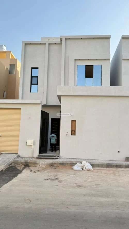 6 bedroom villa in Al Uraija Al Gharbi 7