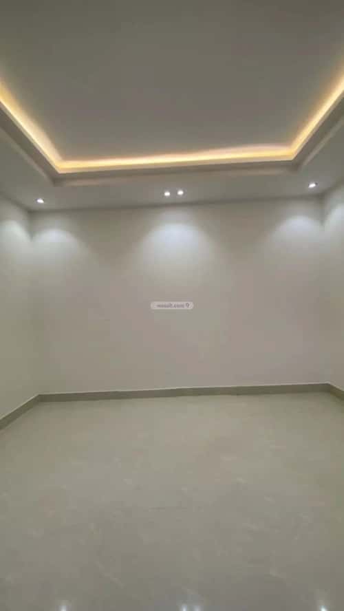 6 bedroom villa in Al Uraija Al Gharbi 13