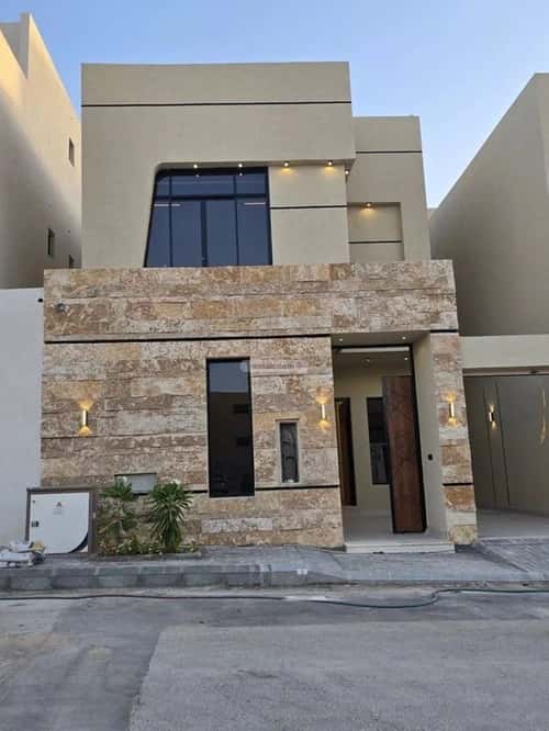 6 bedroom villa in Dhahrat Laban 7